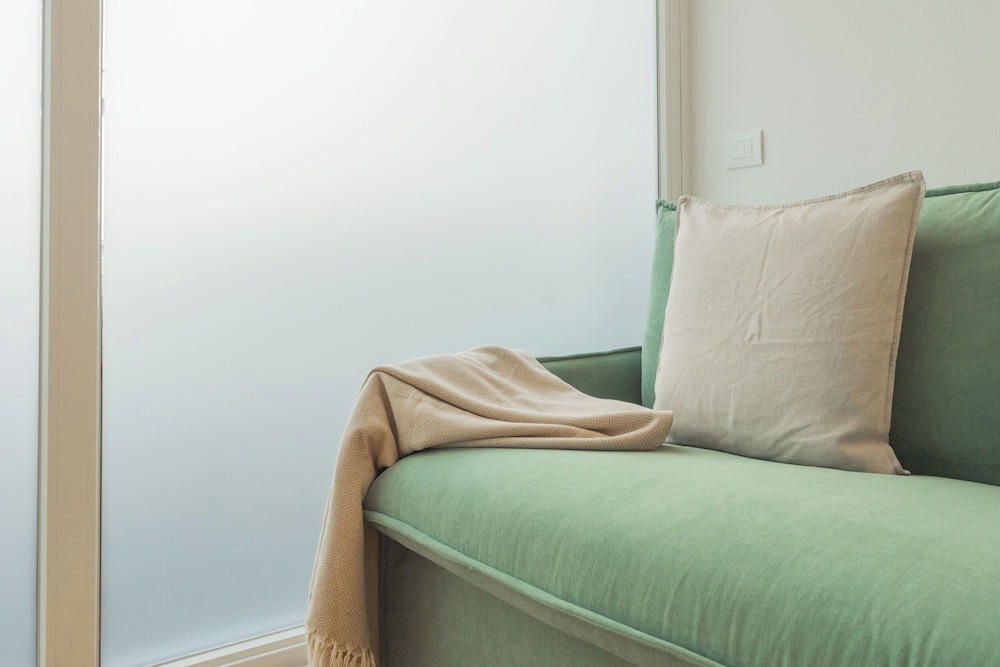 A Step From the Lake Apartment by Rent all Como