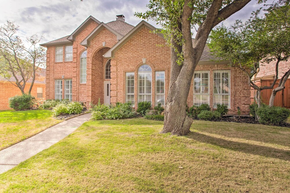 Elegant Plano Home w/ Private Outdoor Pool!