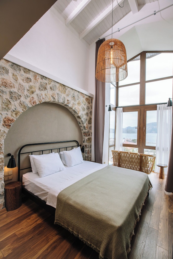 Boho Garden Selimiye - Image 21