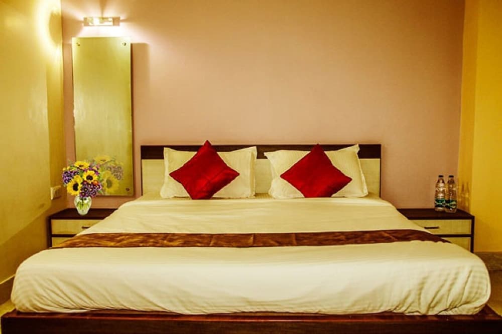 Golden Plaza Guest House - Kolkata