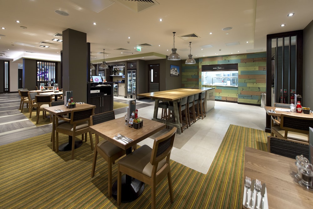 Premier Inn Lübeck City Centre