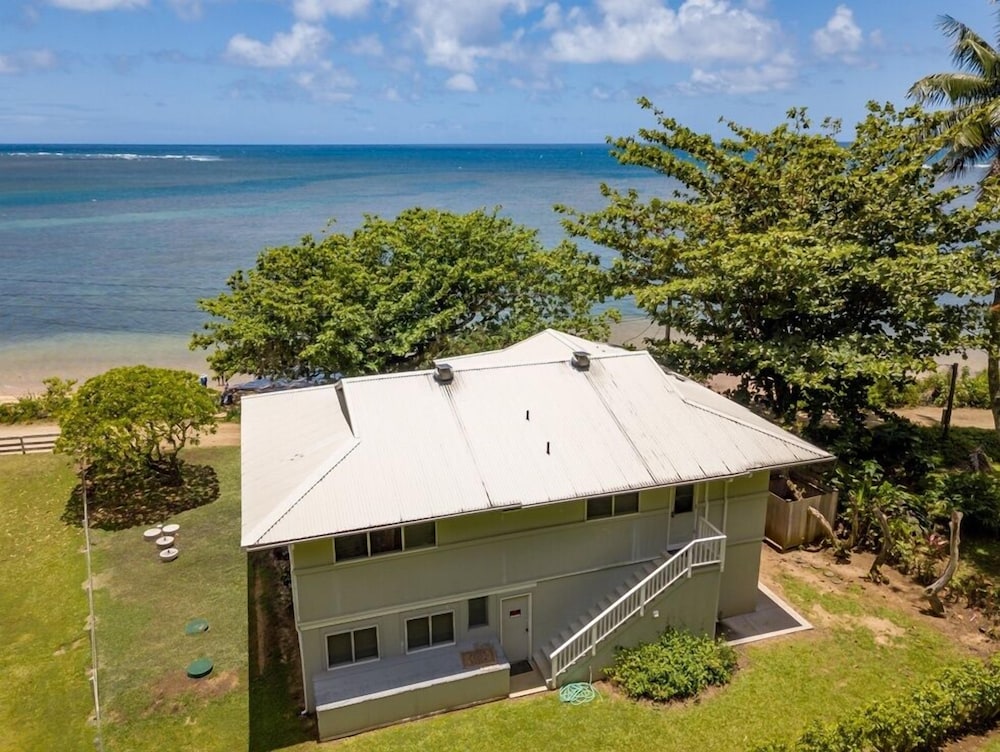 Anini Kai Hulali 4 Bedroom Home by Redawning view 2