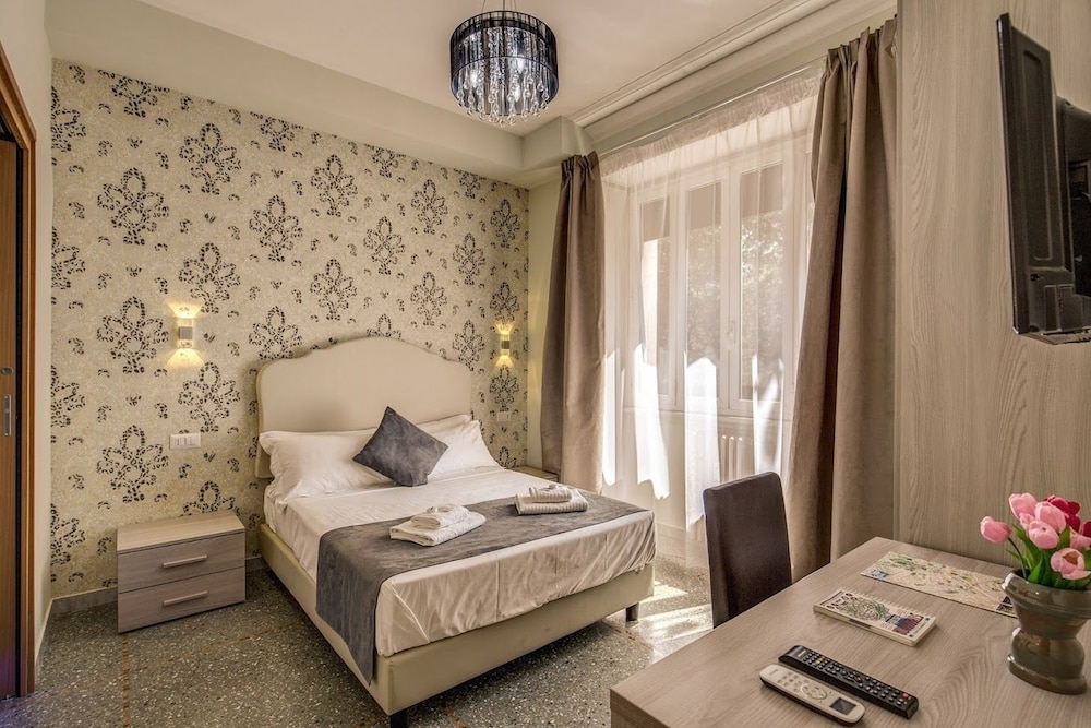 Bbdelux - Roma41 photo 2