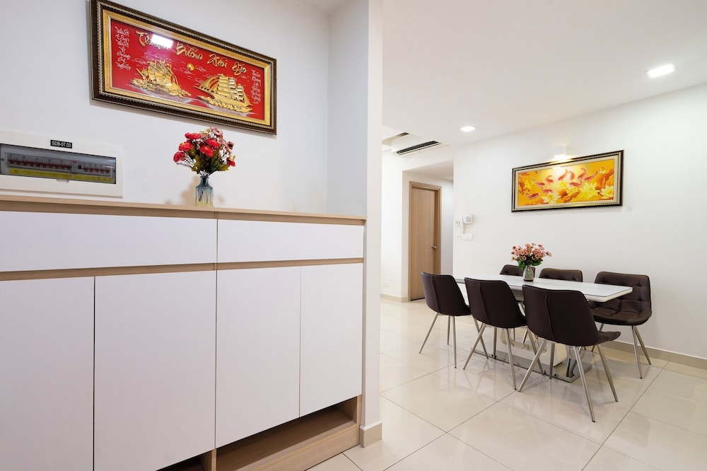 Apartment near Tan Son Nhat Airpot