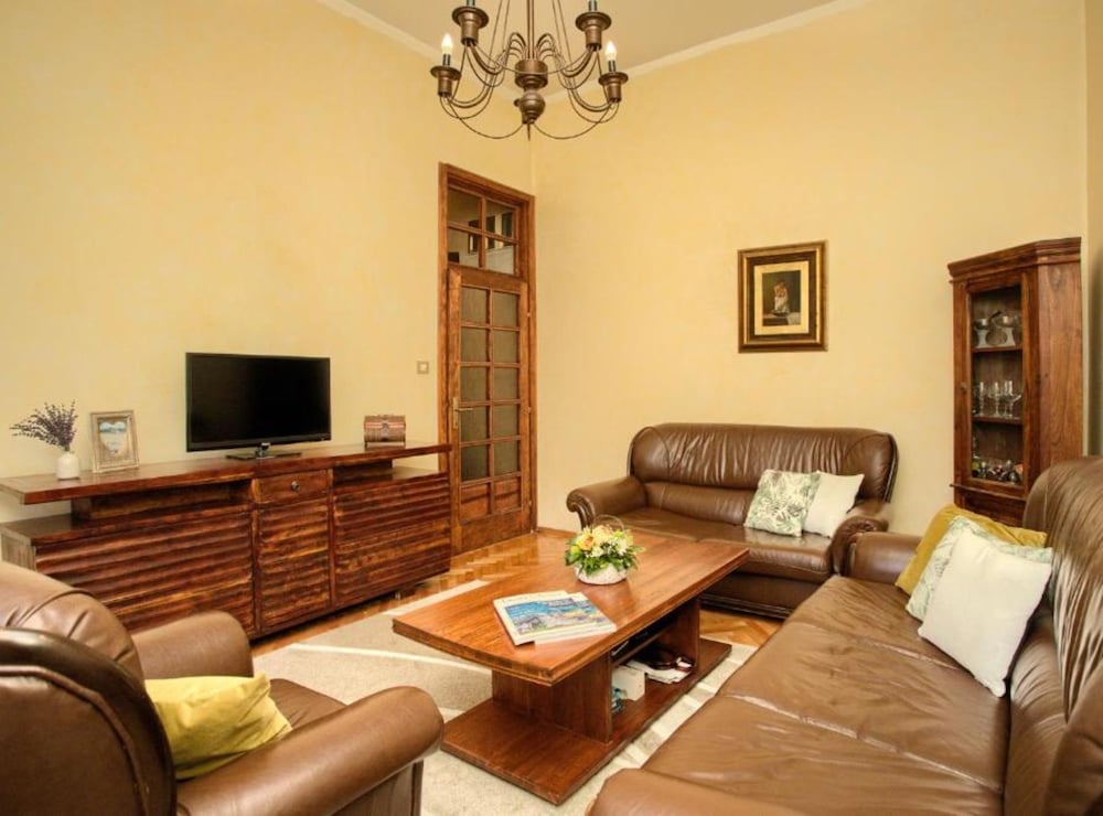 Kotor Old Town Charm Apartment