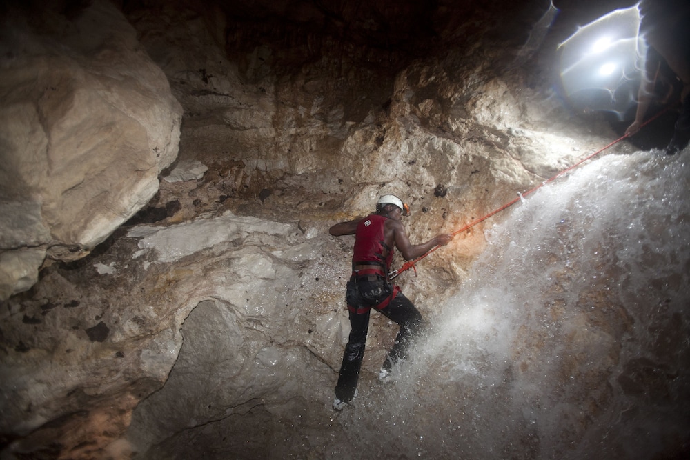 Ian Anderson's Caves Branch Adventure Co