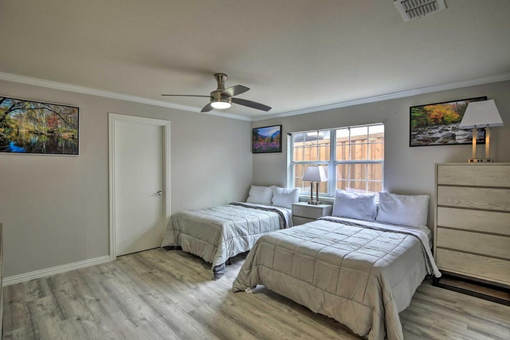 Collins Family-friendly Texas Home With Private Pool view 2