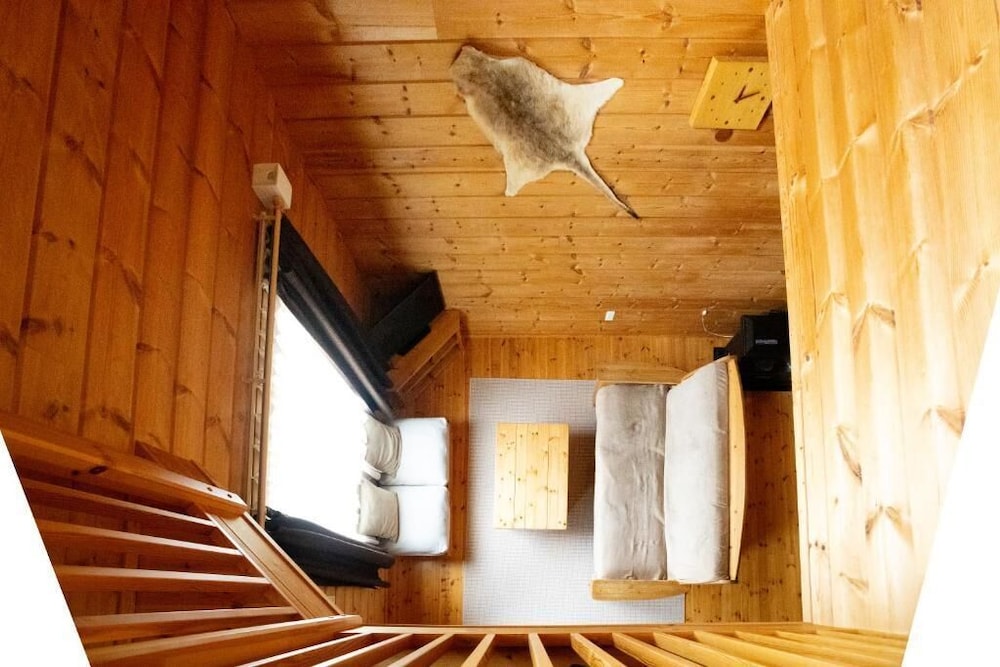 Powder Hut