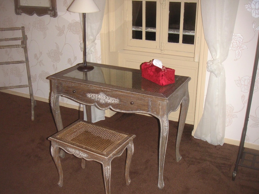 Photo 8