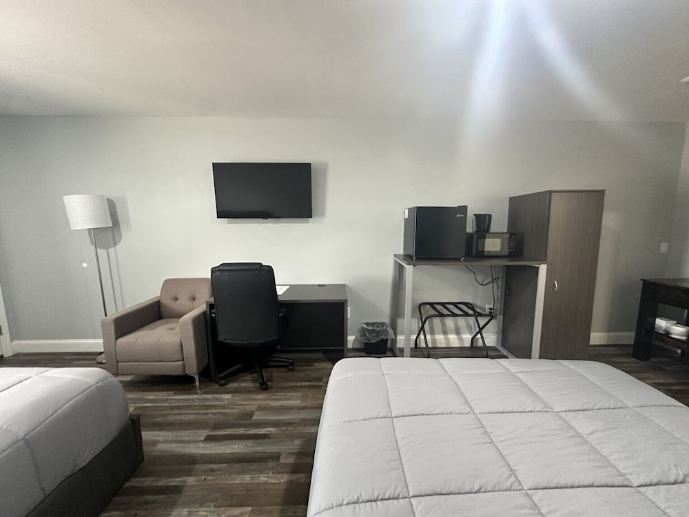 Lake Park Inn