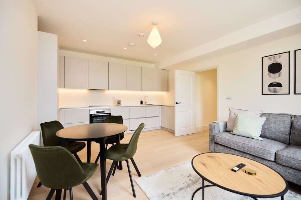 The East London Mile Classic - Stunning 2bdr Flat