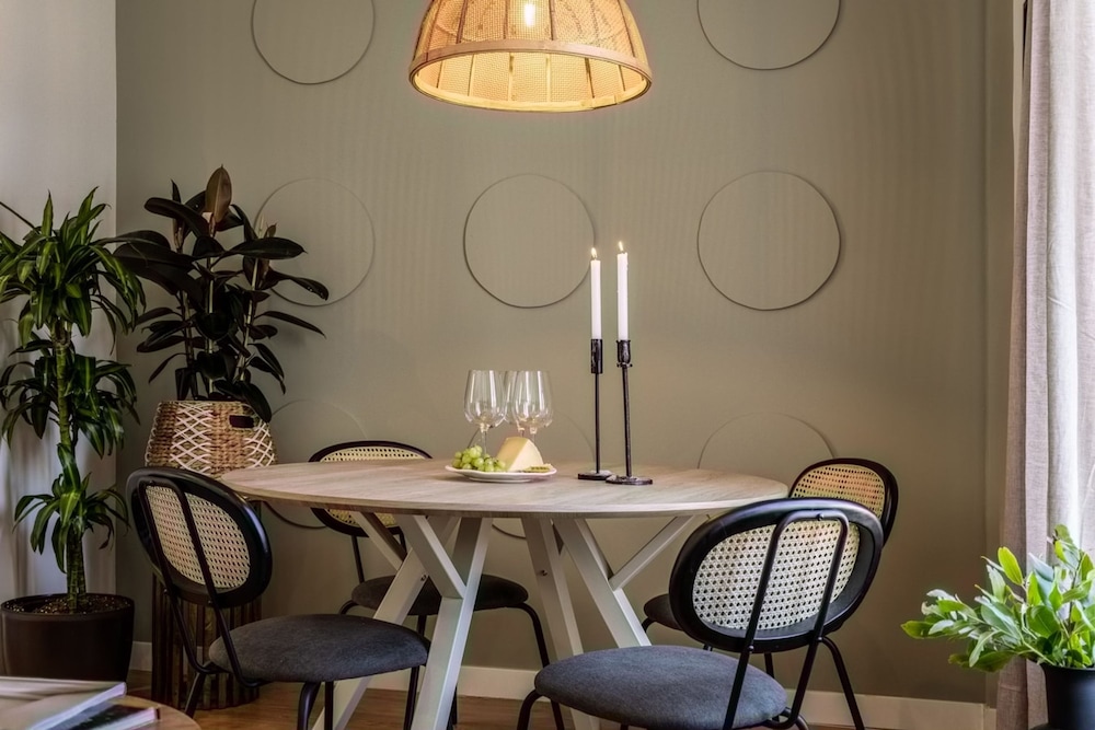 Pepe - 2 Bedrooms in Trafalgar