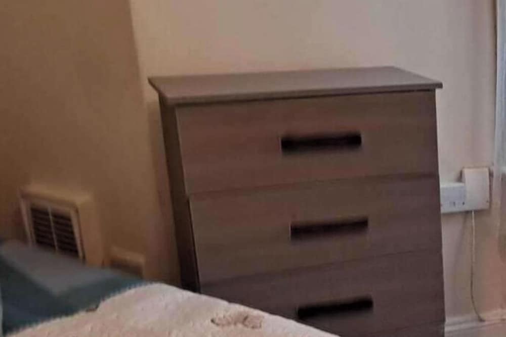 Central 2-bed House - Sleeps 2 & Friendly