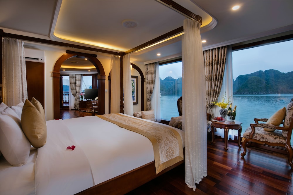Emperor Cruises Legacy Halong - Image 1