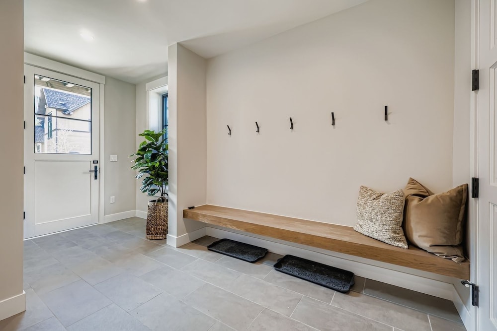 37 Alcove 3 Bedroom Townhouse