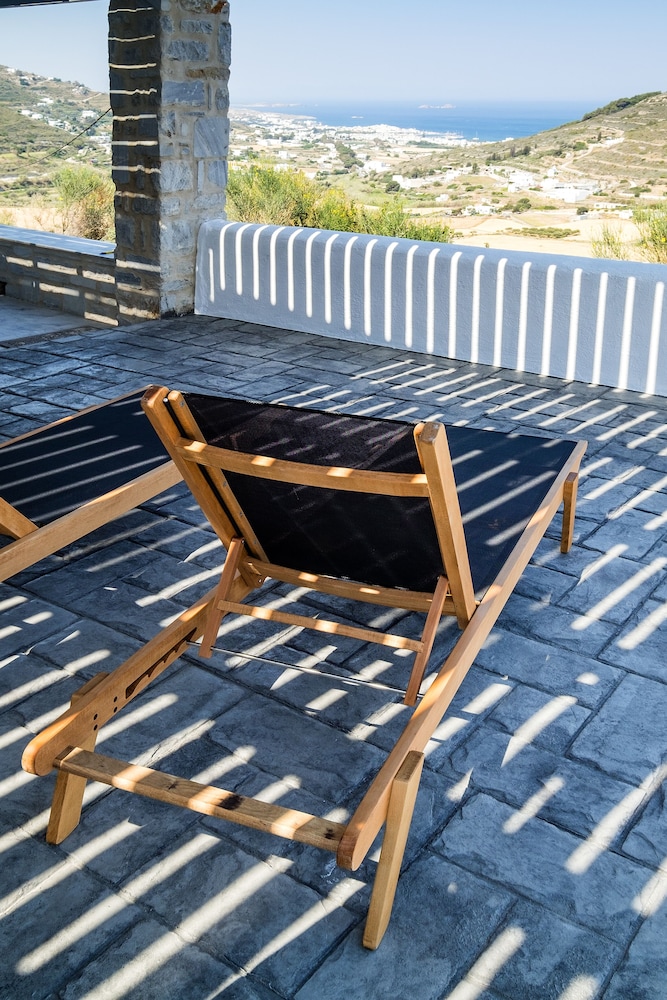 Paros Nereids Villas