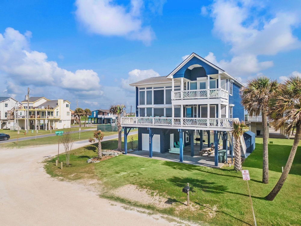 Ocean View by Ryson Vacation Rentals