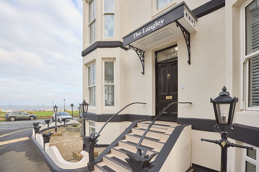 Host Stay The Langley Hotel Apartment 6