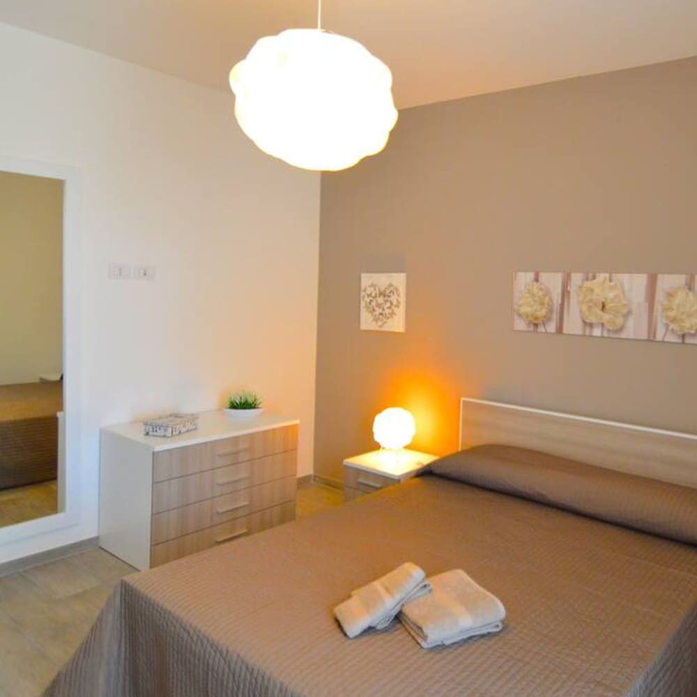 Yachting Apartments - Cozy Apartments Overlooking