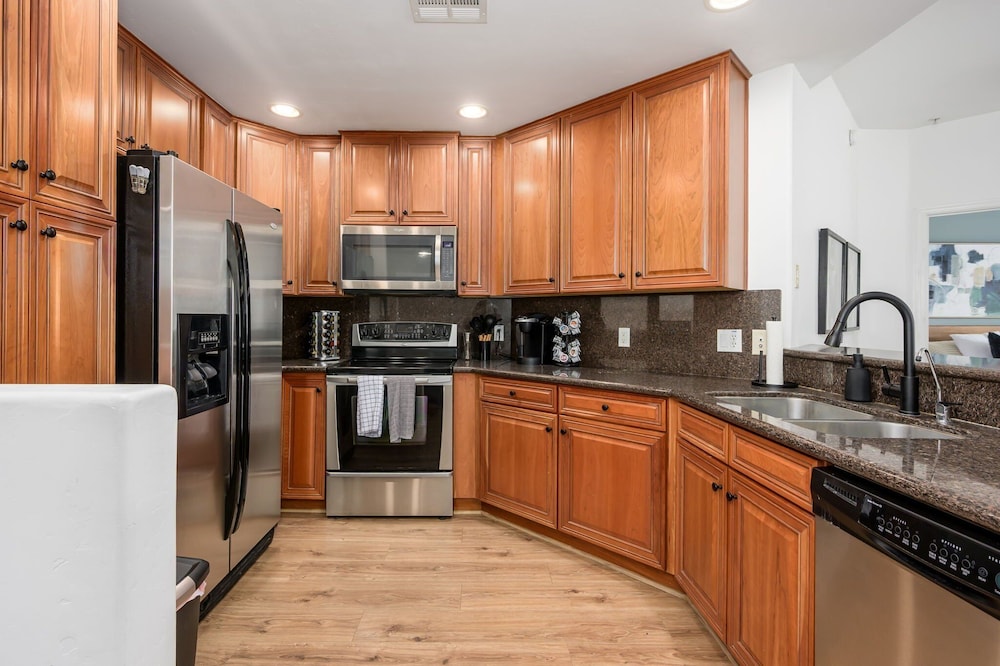 Villa Serenity 2 Bedroom Condo