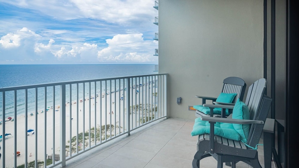 Phoenix Gulf Shores Ii 1002 3 Bedroom Condo