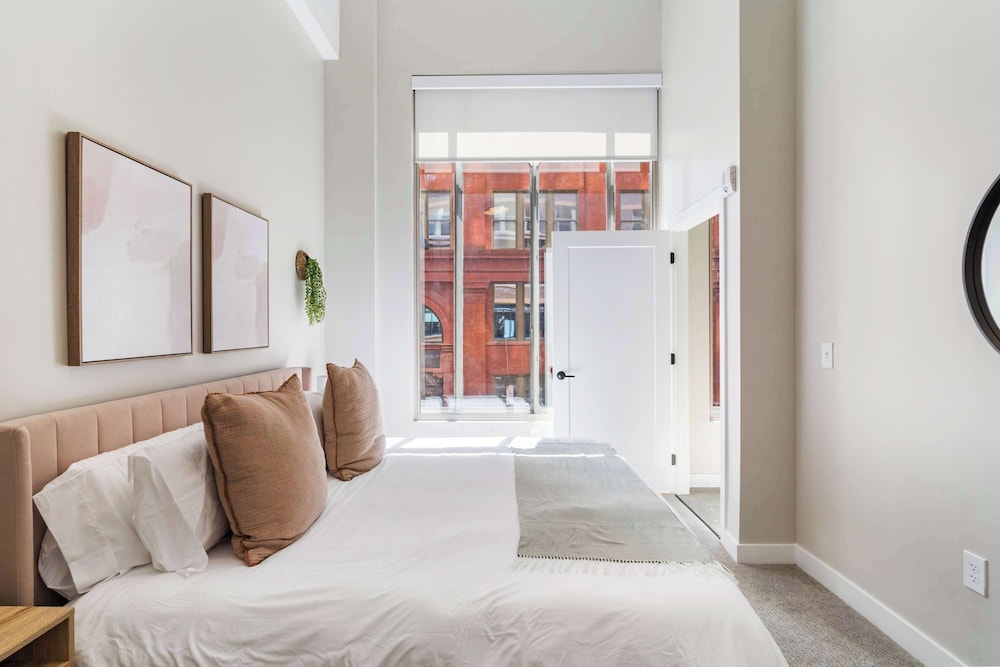 CozySuites at Textile