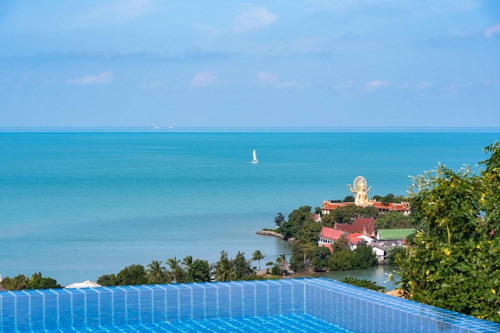 Luxury Sea View Pool Villa L at Unique Residences