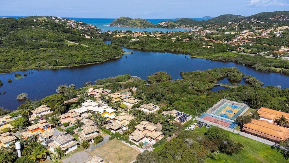 Bz36 600m Rua das Pedras Casa c piscina
