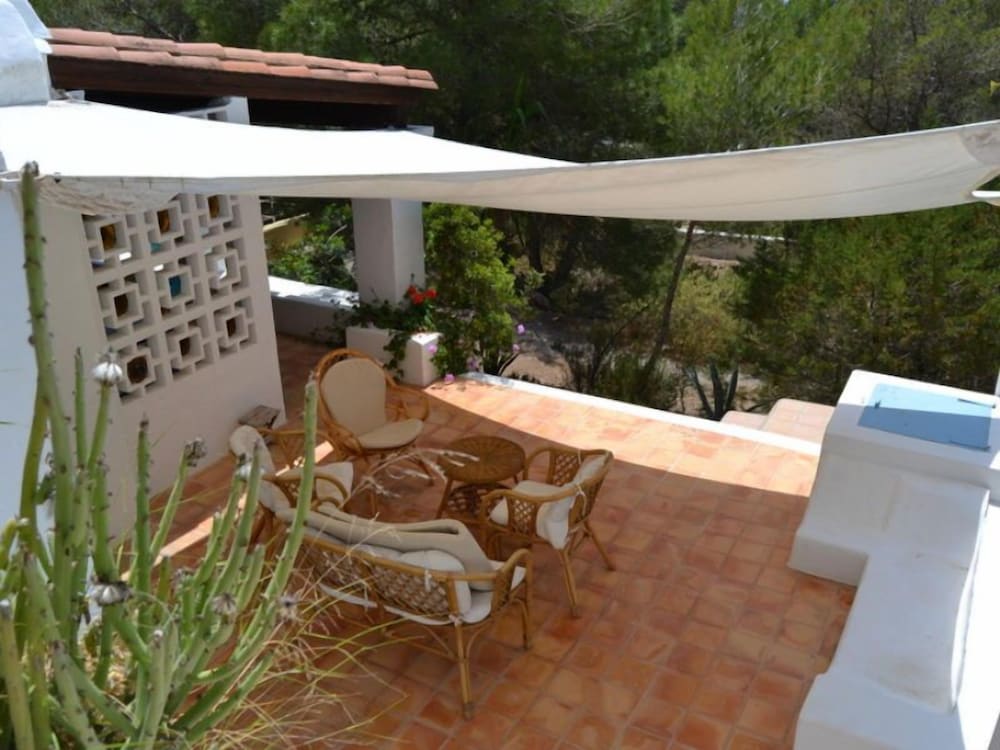 Can Mateu Casa