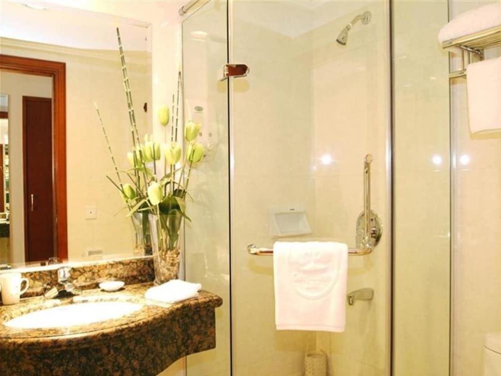 GreenTree Inn Liaocheng Chiping East Huixin Road Business Hotel