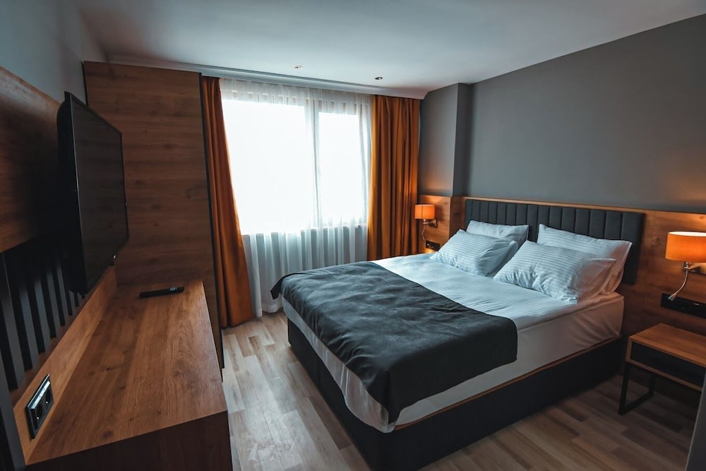 Çamlıca Hotel view 2