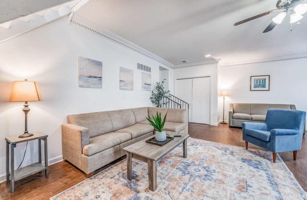 Parnassus Cottage