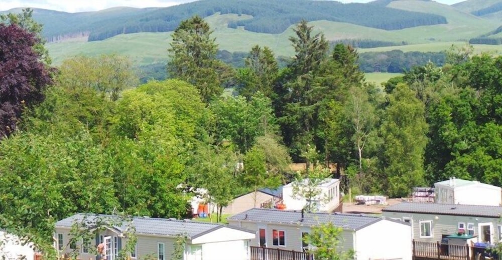 Moffat Manor Holiday Resort