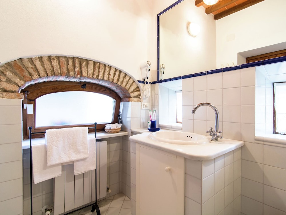 Holiday Home in Cortona photo 3