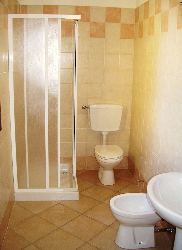 Photo 38