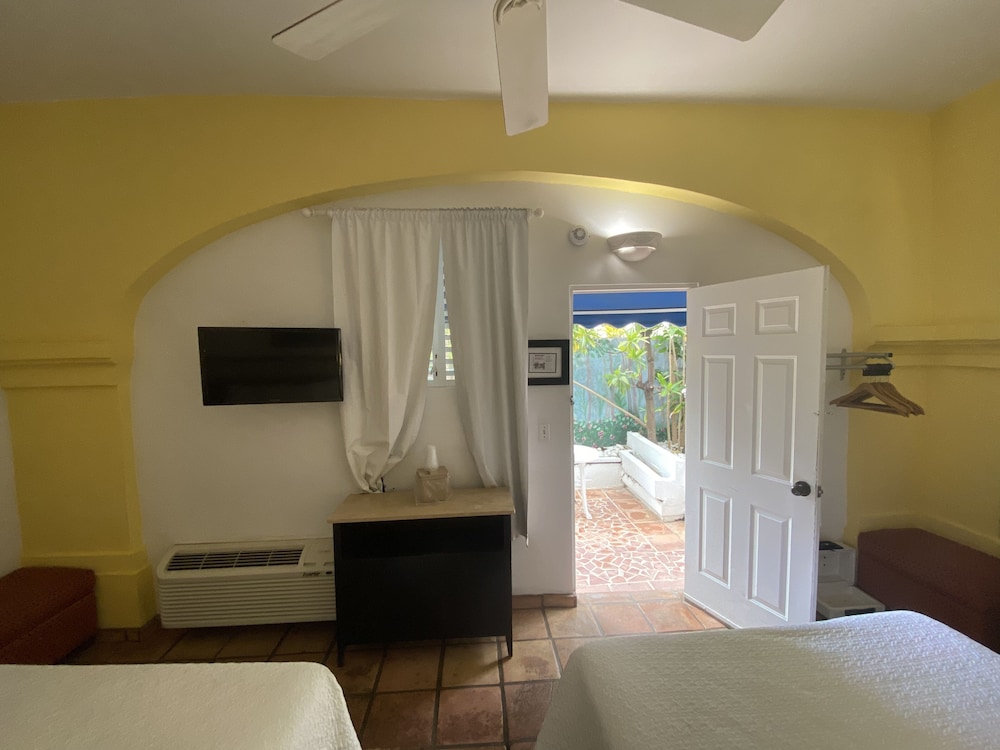 At Wind Chimes Boutique Hotel - Property Image 112