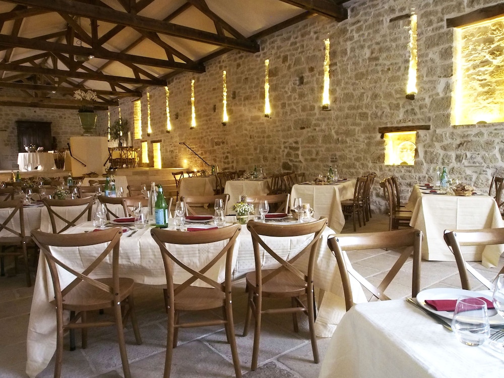 Domaine de Labarthe view 2