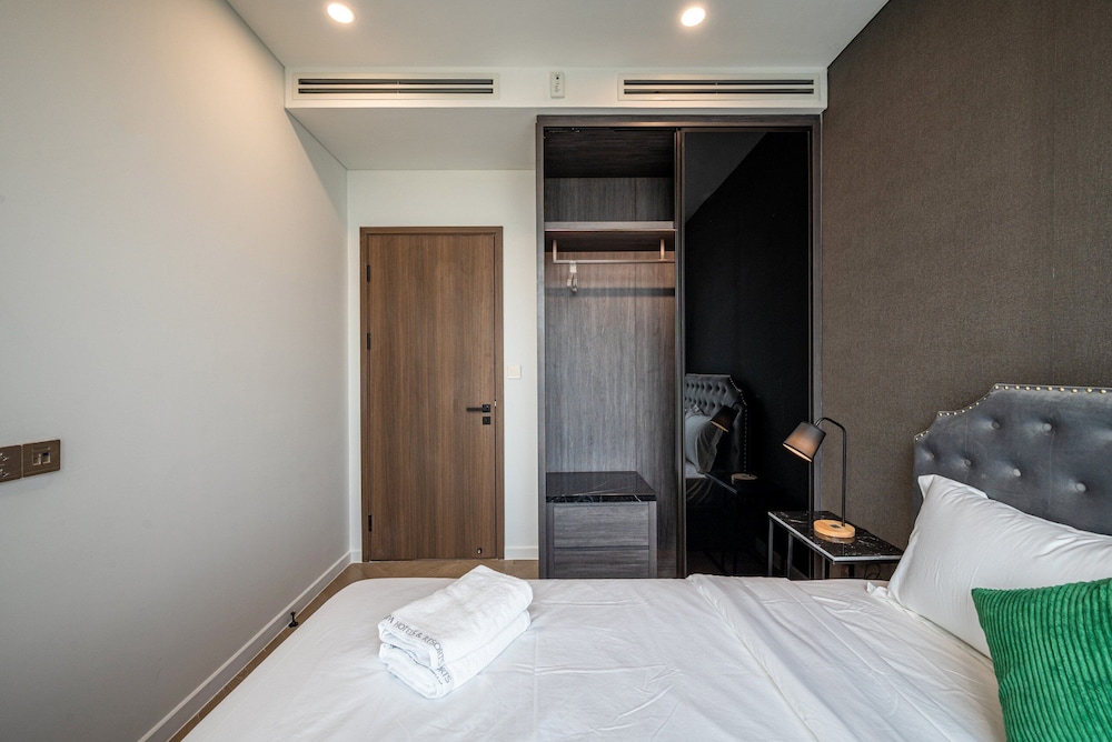 Lumiere Riverside Luxury Apartment, photo 57