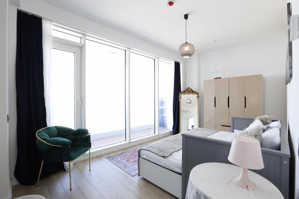 Amazing Residence Flat With Superb View in Kartal