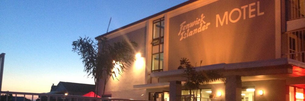 Hotel Fenwick Islander Motel - Image 1