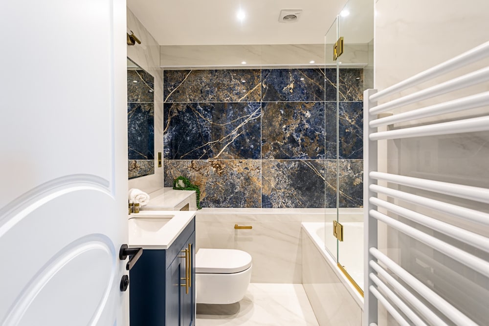 Modern Edgware Apartment