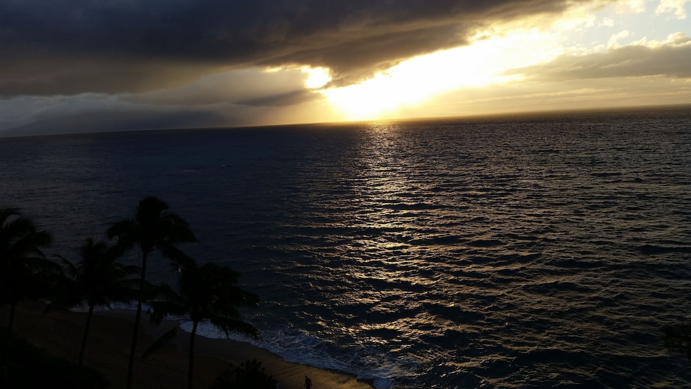 Royal Kahana Resort by rkmaui
