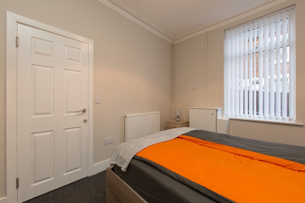 Stoke-on-trent Vacations - Townhouse  Rose Street Stoke - Property Image 23
