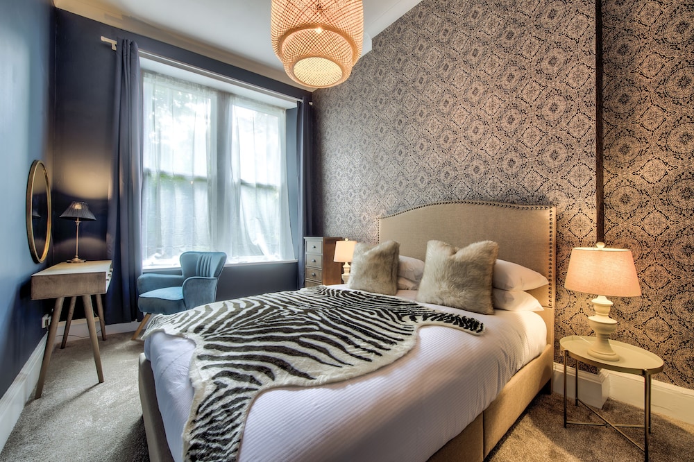 Maya's Glasgow Holiday Homes