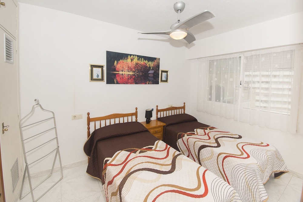 Beautiful Apartment With sea Views on the Beach of la Fossa view 2
