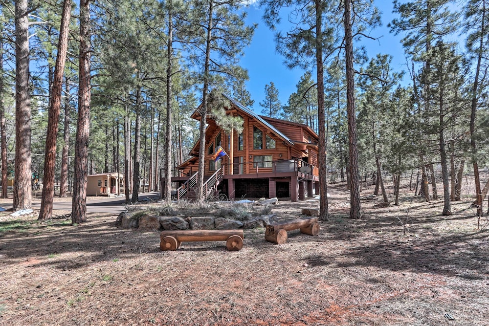 Home on 1 Acre w/ Wraparound Deck in Lakeside! view 4