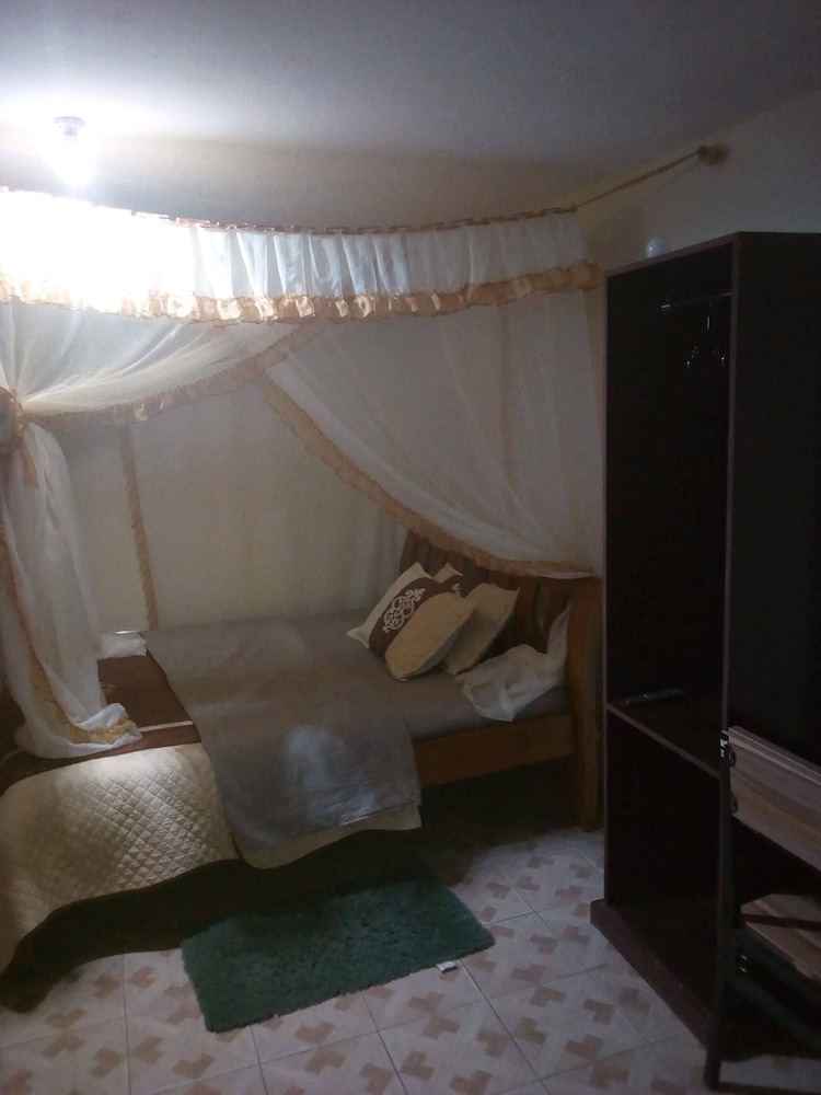 King Wise Guest House view 5