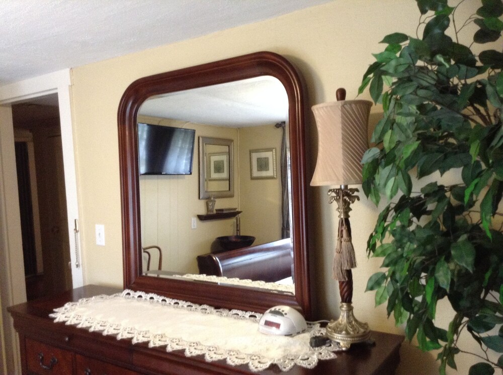 Island Guest House B&B