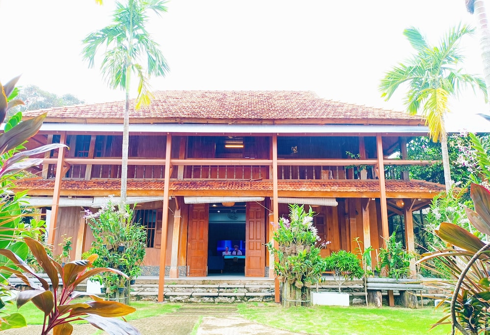 Suncosy Central Resort