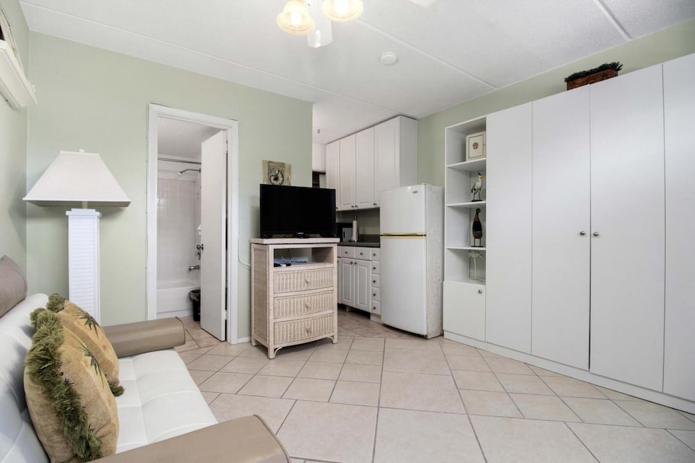 Venice Villas Studio 76 view 4